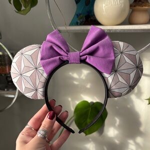 Spaceship Earth Minnie Ears